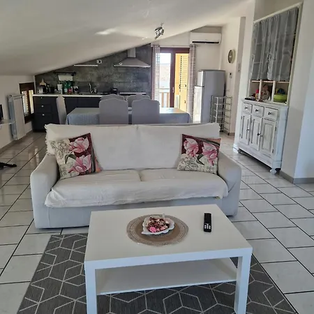 Tra Mare E Monti Appartement *